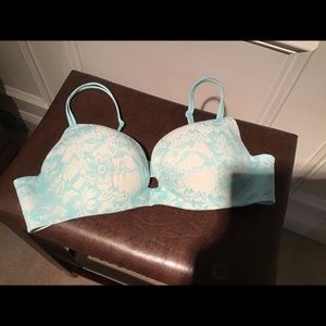 Victoria’s Secret Angels Secret Embrace Sz 36C